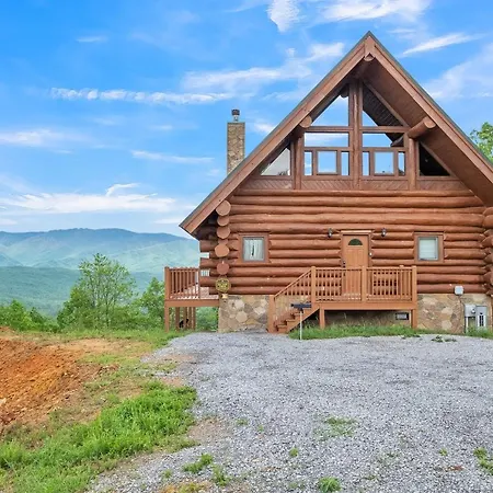 Sky Views - Panoramic Views Cabin